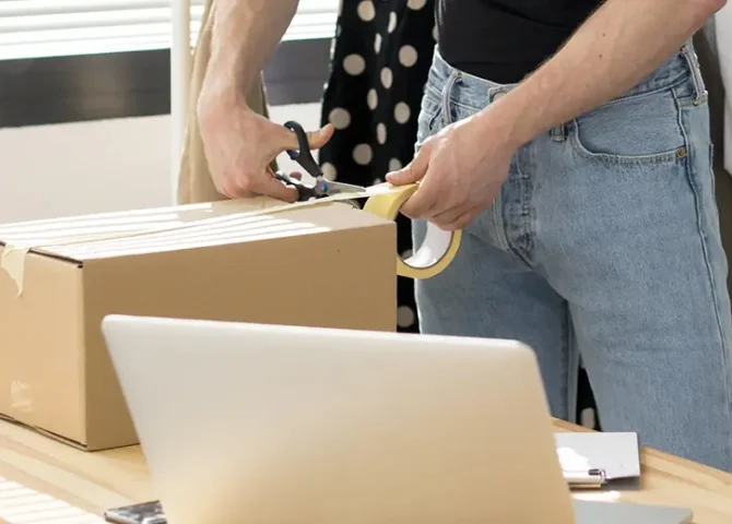 Logózott nyomtatott feliratozott ragasztószalag