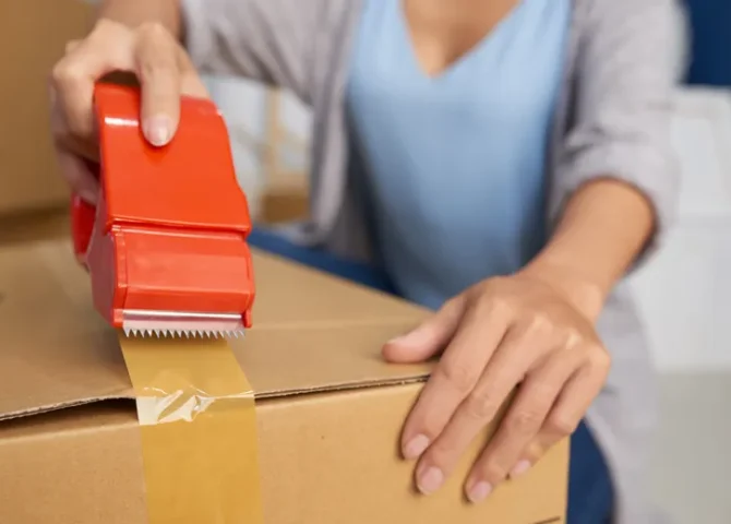 Logózott nyomtatott feliratozott ragasztószalag