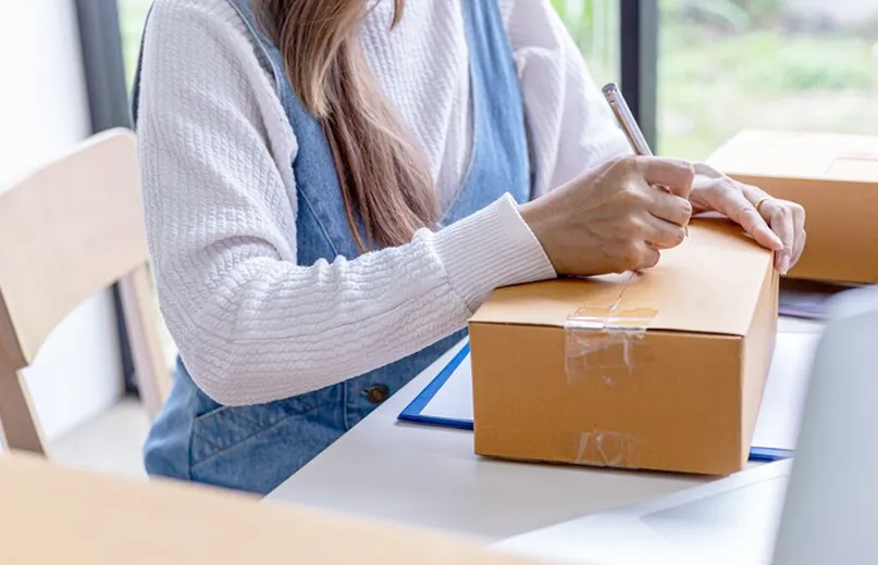 Logózott nyomtatott feliratozott ragasztószalag